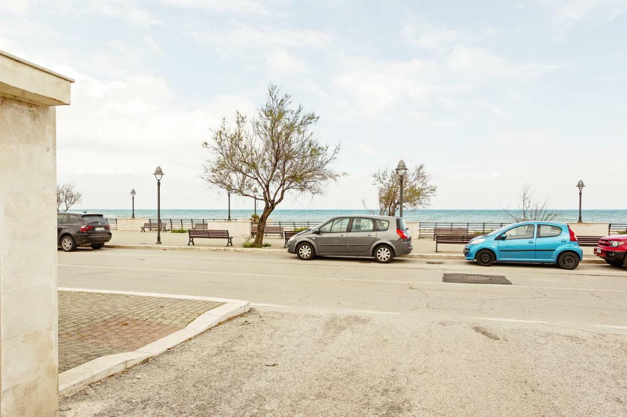 Bari Airport Seaview Apartment Экстерьер фото