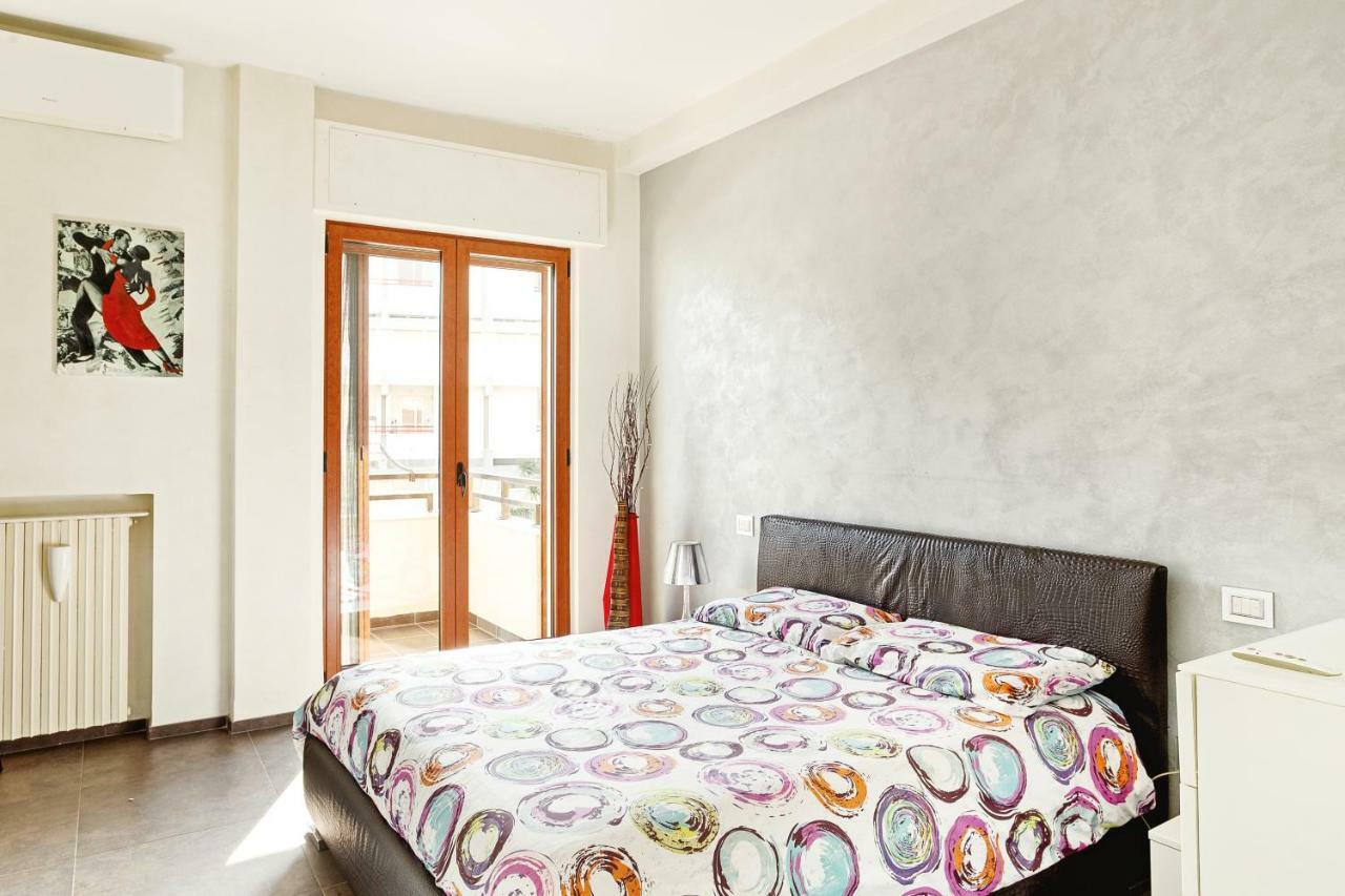 Bari Airport Seaview Apartment Экстерьер фото